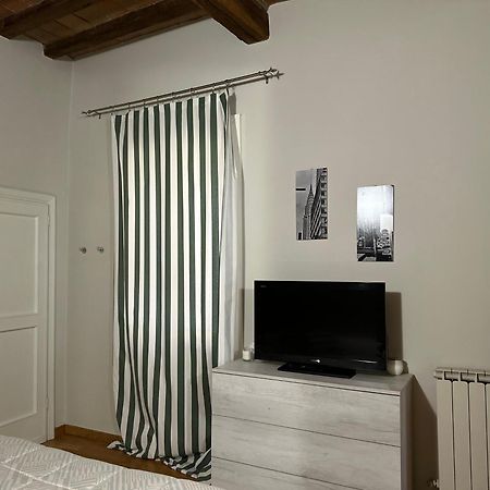 Maison Vert Appartamento In Centro Storico A Μόντενα Εξωτερικό φωτογραφία