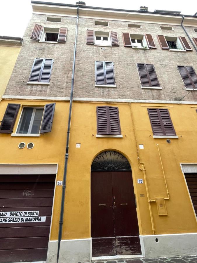 Maison Vert Appartamento In Centro Storico A Μόντενα Εξωτερικό φωτογραφία